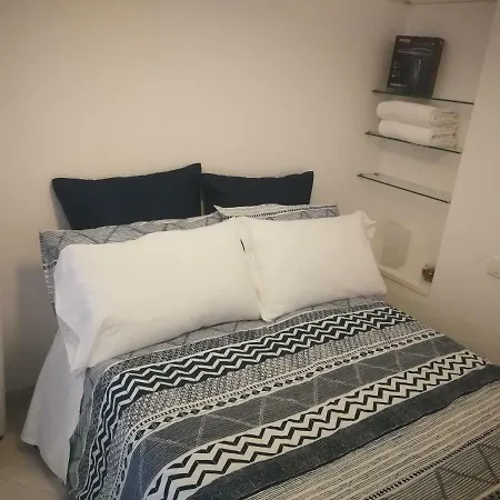 Maryhome Apartment *